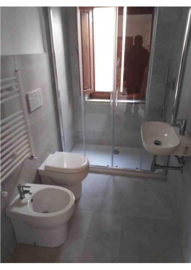 Bilocale A Pochi Metri Dal Mare Villa La Maddalena  Ngoại thất bức ảnh